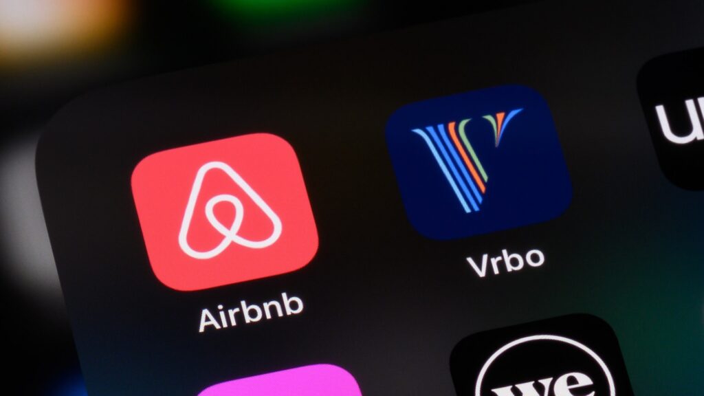 Airbnb vs VRBO Insurance